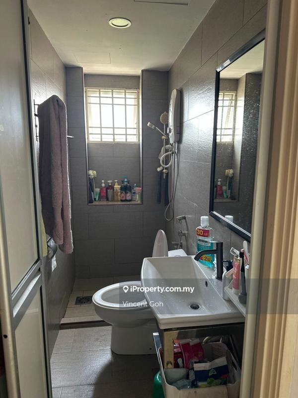 Pangsapuri untuk Dijual di Serdang Villa Apartment oleh Vincent Goh - iProperty.com.my