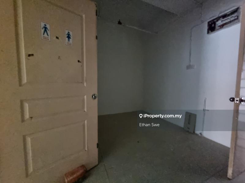 Retail-Office for Sale in Batu Caves, Kuala Lumpur by Ethan Swe - iProperty.com.my