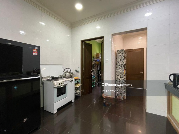 Bungalow House untuk Dijual di Taman Equine, Seri Kembangan oleh Philip Wong - iProperty.com.my