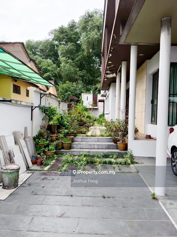 Rumah Berkembar untuk Dijual di Bandar Kinrara Seksyen 1, Bandar Kinrara oleh Joshua Fong - iProperty.com.my