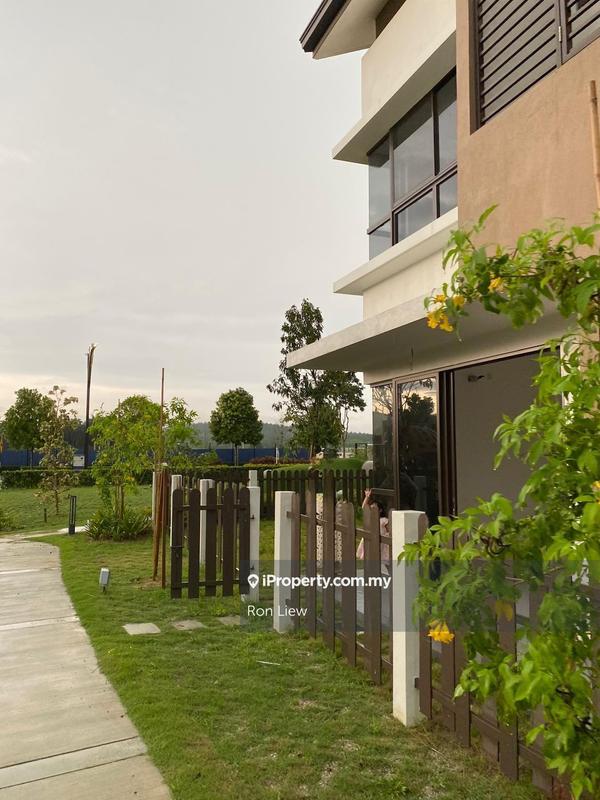 Rumah Berangkai 2 Tingkat untuk Disewa di Kota Warisan, Sepang oleh Ron Liew - iProperty.com.my