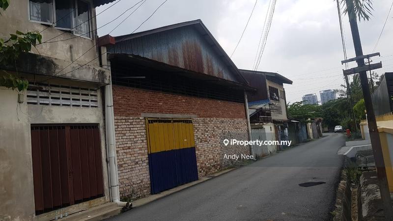 Commercial Land for Sale in Serdang, Seri Kembangan by Andy Nee - iProperty.com.my
