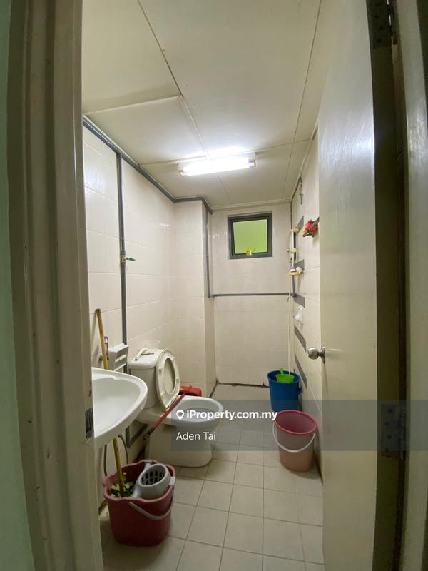 Service Residence for Sale in D'Alamanda by Aden Tai - iProperty.com.my