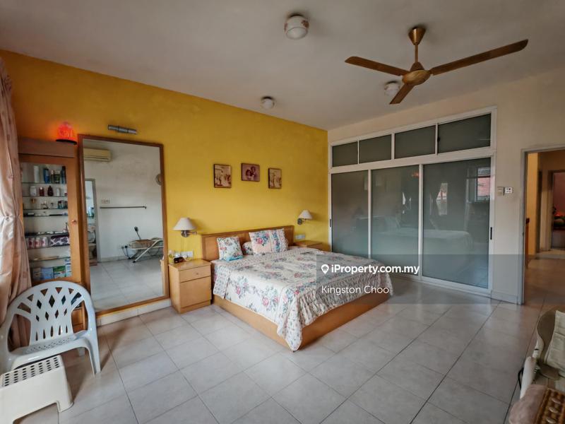 Rumah Bandar untuk Dijual di [ Gated Guarded ] Taman Lagenda Mas, Cheras oleh Kingston Choo - iProperty.com.my