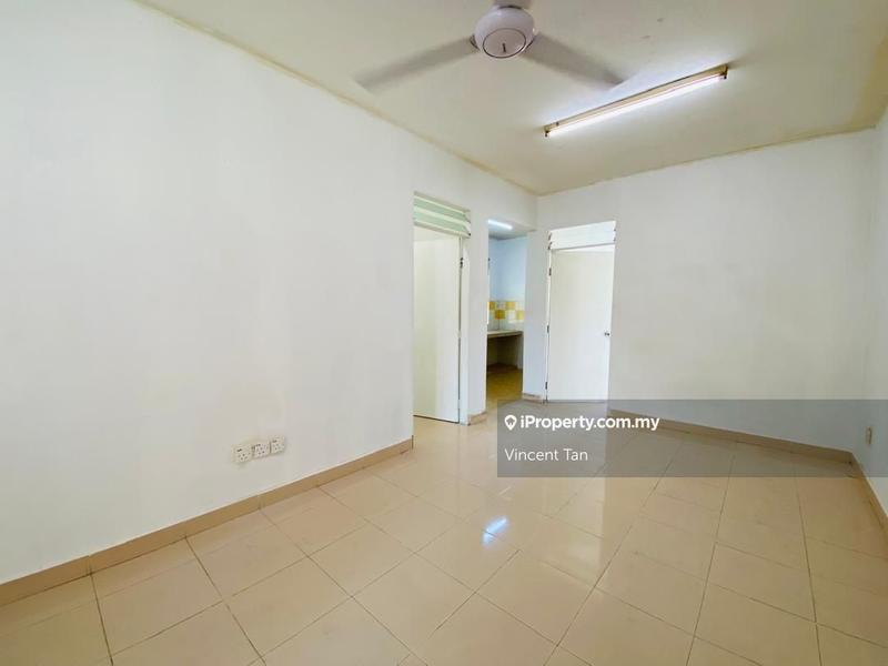 For Sale - Sri Sentosa AC4