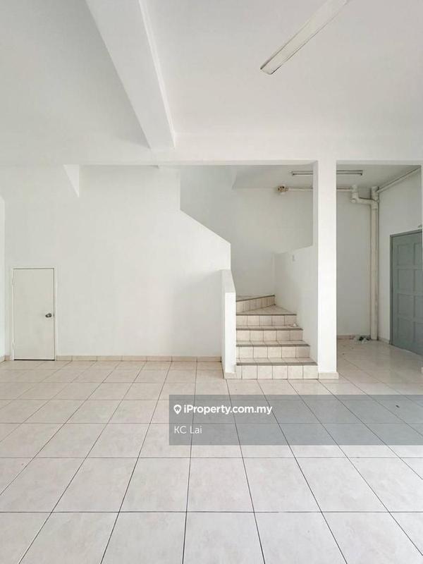 Rumah Teres 2-Tingkat untuk Dijual di Taman Mutiara Galla, Seremban oleh KC Lai - iProperty.com.my
