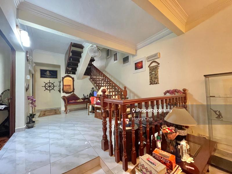 Rumah Berkembar untuk Dijual di Taman Lucky, Bangsar oleh Henry Chia - iProperty.com.my