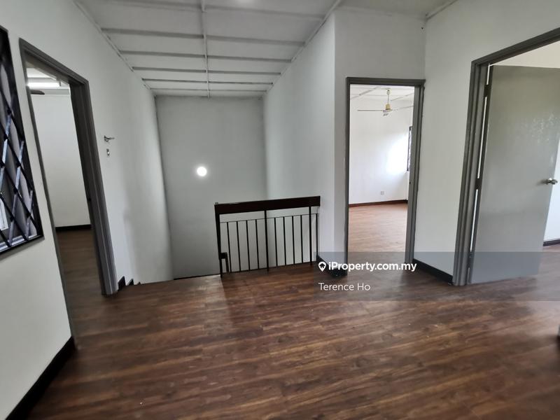 Rumah Berangkai 2 Tingkat untuk Dijual di SS14, Subang Jaya oleh Terence Ho - iProperty.com.my