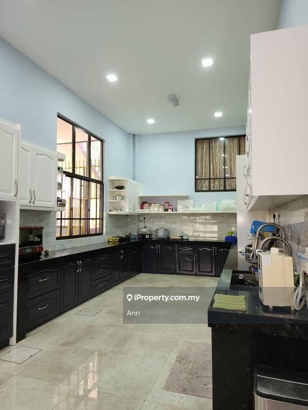 Banglo untuk Dijual di Country Heights, Kajang oleh Ann - iProperty.com.my
