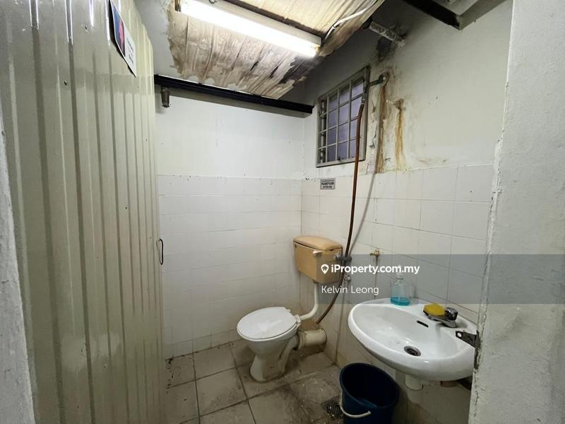 Flat for Sale in Taman Pandan Cahaya by Kelvin Leong - iProperty.com.my