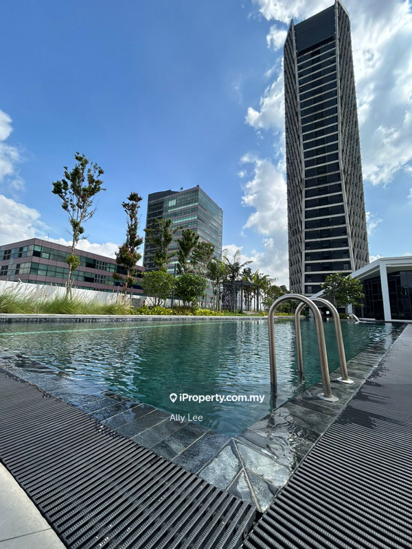 Kediaman Servis untuk Dijual di YOLO Signature Suites oleh Ally Lee - iProperty.com.my