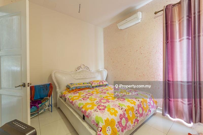 Rumah Berkembar untuk Dijual di 2sty Semi D unit at D'Kayangan, Shah Alam oleh Asyran Laidin - iProperty.com.my