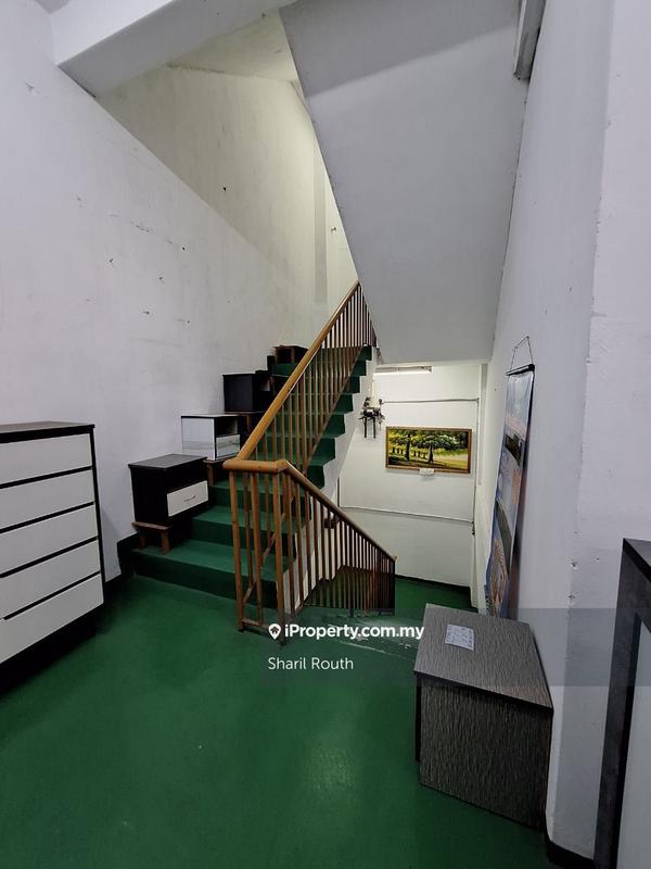Shop / Office untuk Dijual di Freehold 6 Storey Shop Office Jalan Gombak, Setapak oleh Sharil Routh - iProperty.com.my