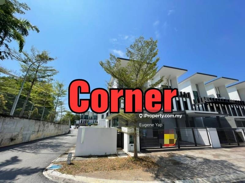 3-storey Terraced House untuk Dijual di Bukit Rahman Putra, Sungai Buloh oleh Eugene Yap - iProperty.com.my