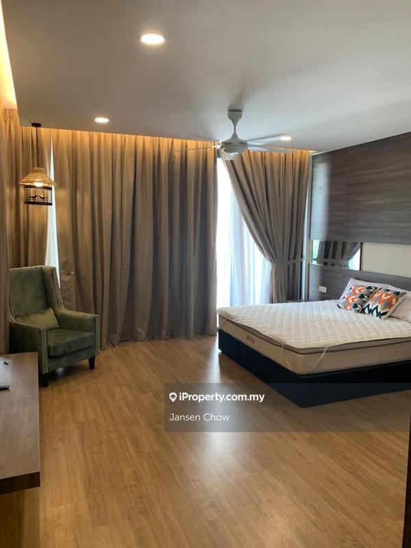 Rumah Bandar untuk Dijual di Taman Bukit Serdang, Seri Kembangan oleh Jansen Chow - iProperty.com.my