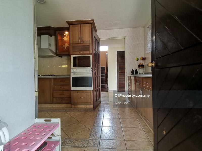 Bungalow House for Sale in SS3, Petaling Jaya by Ivan Lee - iProperty.com.my