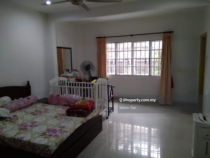 Rumah Berkembar untuk Dijual di Bandar Puteri Puchong, Puchong oleh Kelvin Tan - iProperty.com.my