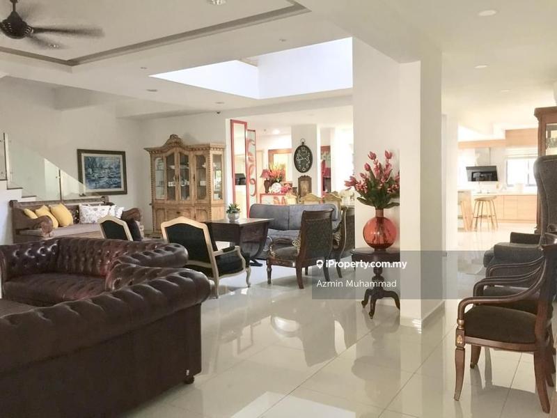 Rumah Berkembar untuk Dijual di Seksyen 13, Shah Alam oleh Azmin Muhammad - iProperty.com.my