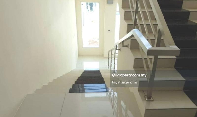 Kilang Berkembar untuk Dijual di Hi-Tech Industrial Park, Semenyih oleh hayati.iagent.my - iProperty.com.my