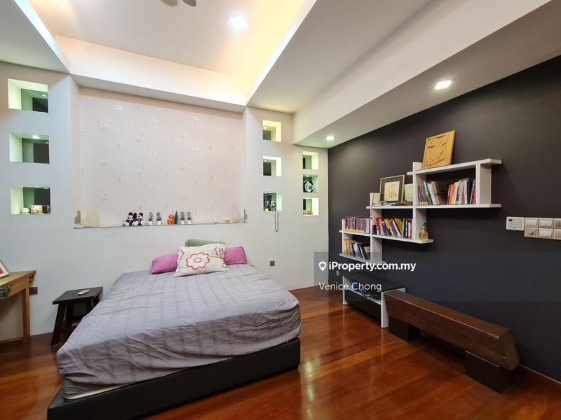 Bungalow House untuk Dijual di Bukit Gita Bayu, Seri Kembangan oleh Venice Chong - iProperty.com.my