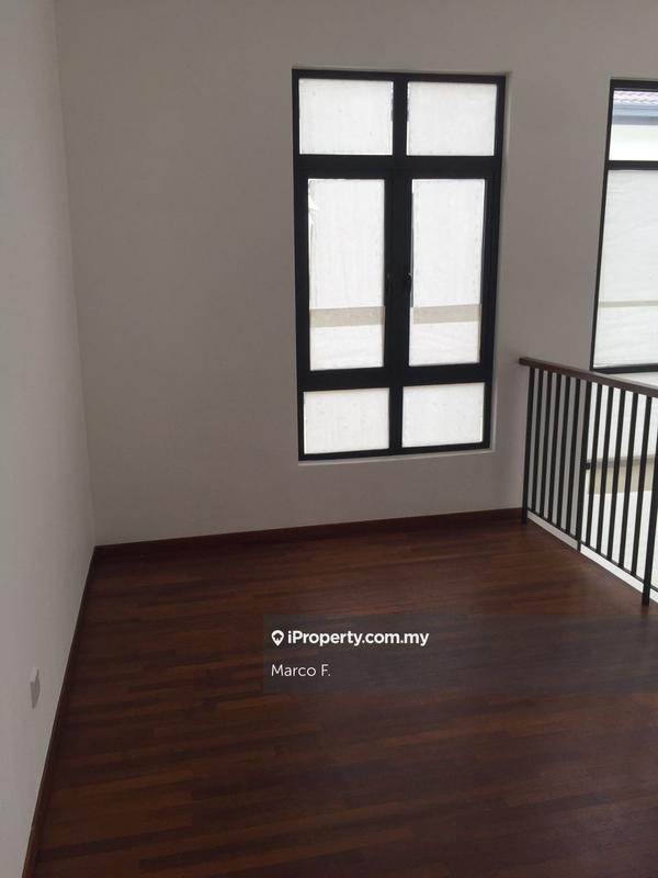 Banglo untuk Dijual di Eco Grandeur, Puncak Alam oleh Marco F. - iProperty.com.my