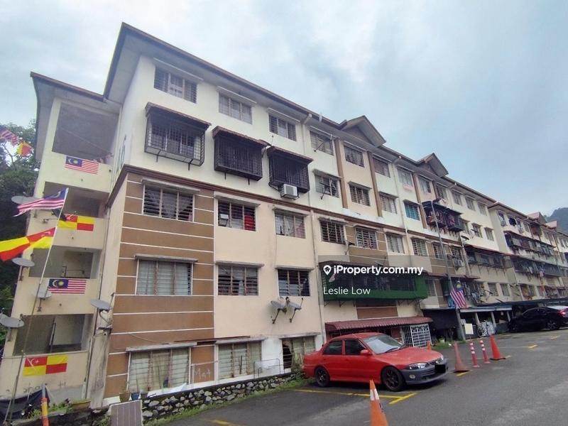 For Sale - Ampang Saujana Flat