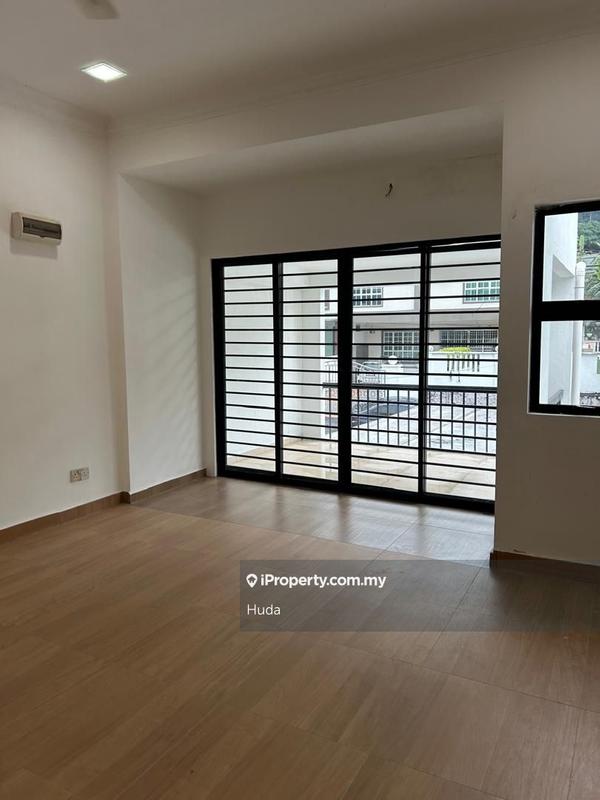 Rumah Berkembar untuk Dijual di Cheras, Kuala Lumpur oleh Huda - iProperty.com.my