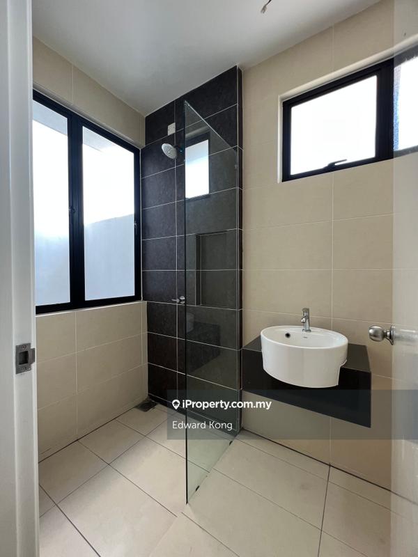 Rumah Berkembar untuk Dijual di Taman Anggun 3, Rawang oleh Edward Kong - iProperty.com.my