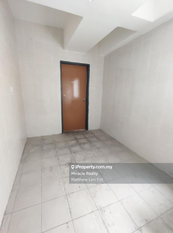Pangsapuri untuk Dijual di Palm Garden Apartment oleh Matthew Lim Y.H - iProperty.com.my