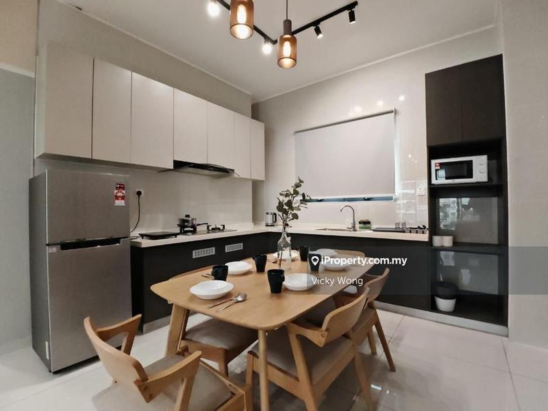 For Sale - Bay Point @ Country Garden Danga Bay