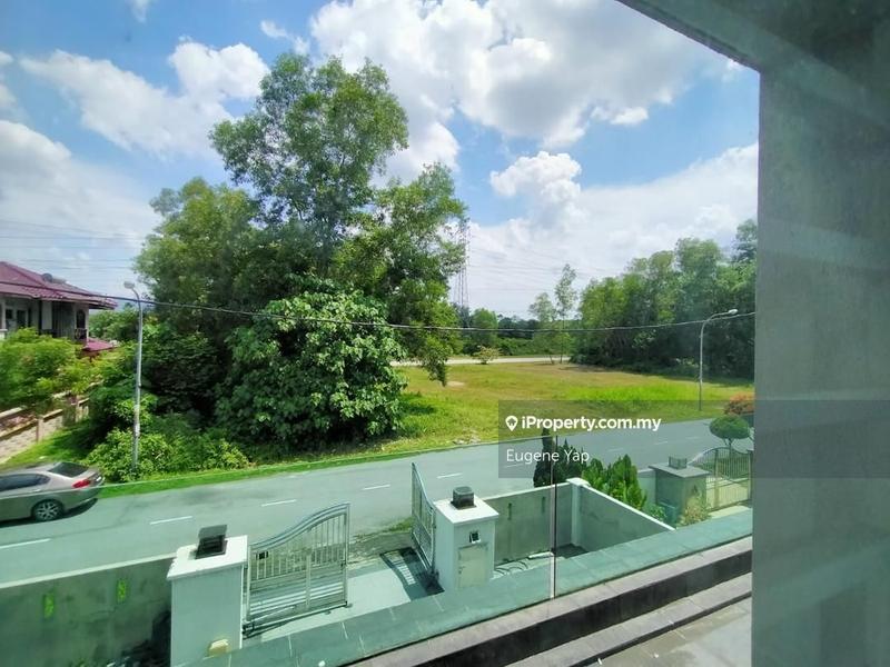 Rumah Berkembar untuk Dijual di Tasek Kesuma, Semenyih oleh Eugene Yap - iProperty.com.my