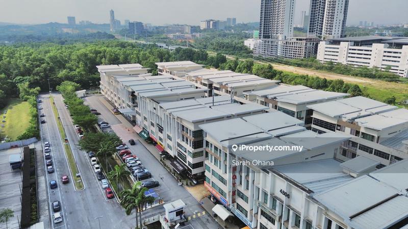 For Sale - End Lot 3 Storeys CBD 2 Perdana 2