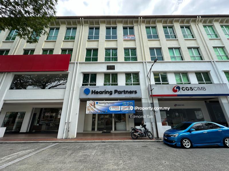 For Rent - Greentown Avenue Ipoh 3rd Floor Renovated Unit With Partition