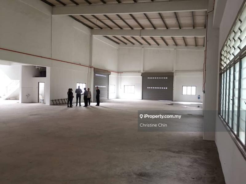 Kilang Berkembar untuk Dijual di Balakong, Selangor oleh Christine Chin - iProperty.com.my