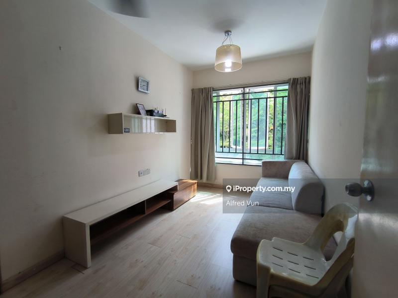 For Sale - University Utama Kondominium