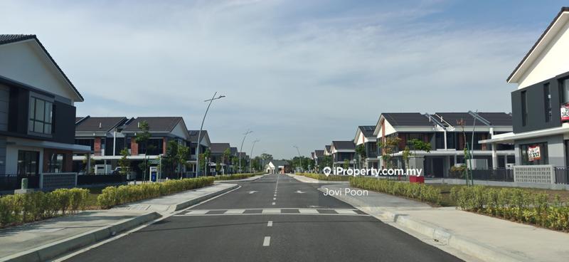 Rumah Teres untuk Dijual di U16, Elmina Gardens, Shah Alam oleh Jovi Poon - iProperty.com.my