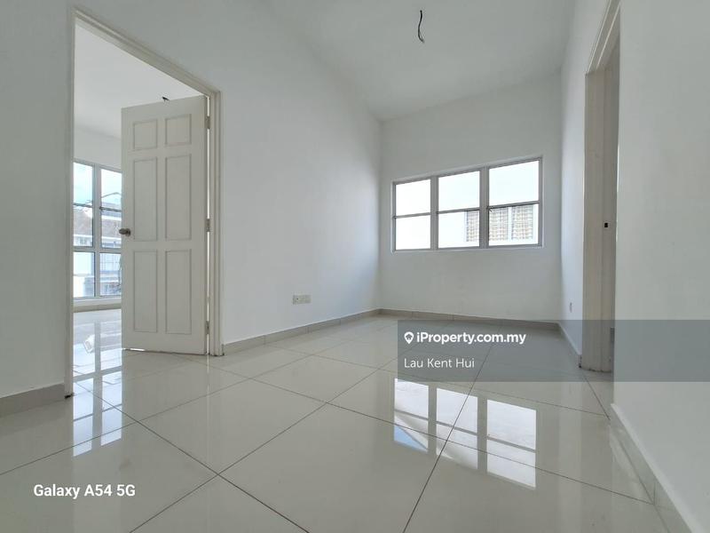 2-storey Terraced House for Sale in Taman Dato Demang, Seri Kembangan by Lau Kent Hui - iProperty.com.my