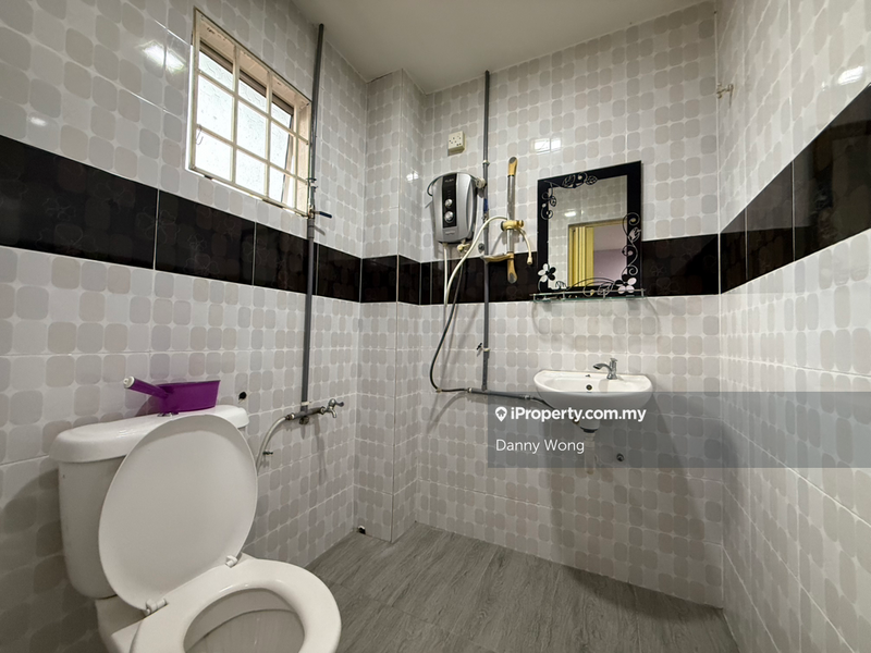 Rumah Teres 2-Tingkat untuk Dijual di Bandar Country Homes, Rawang oleh Danny Wong - iProperty.com.my