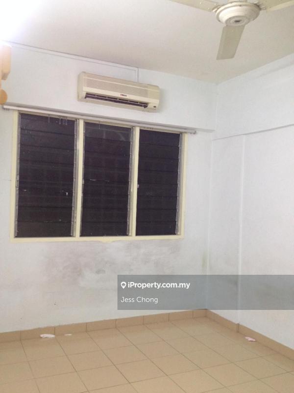 Pangsapuri untuk Dijual di Puchong Utama Court 2 oleh Jess Chong - iProperty.com.my
