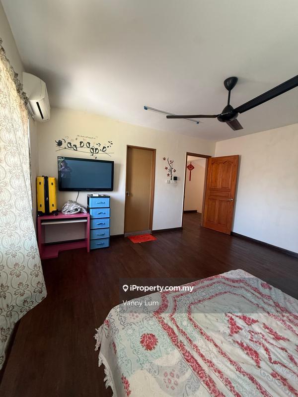 Bungalow House for Sale in smb5k, Petaling Jaya by Vanny Lum - iProperty.com.my