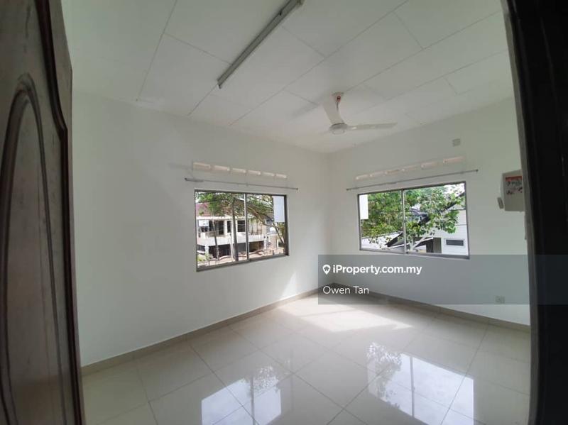 Bungalow House for Sale in Kampung Bahru, Johor Bahru by Owen Tan - iProperty.com.my