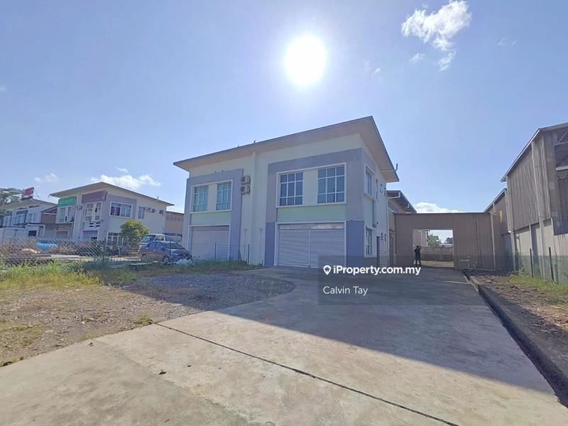 For Rent - 2 Storey Industrial Warehouse at RH Park, 9th Miles, Kuching