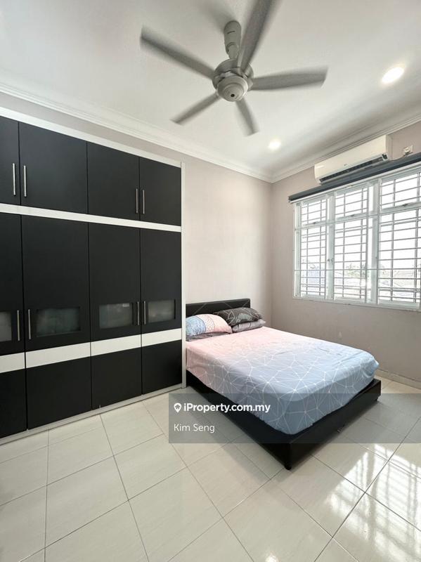 Semi-Detached House for Sale in Taman Seri Suria Semi D, Kluang by Kim Seng - iProperty.com.my