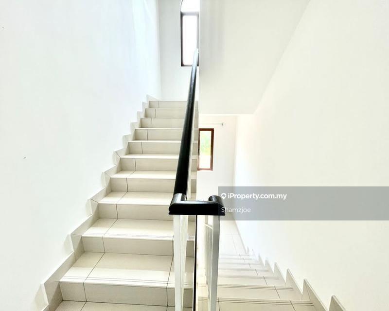 3-storey Terraced House for Sale in Semenyih, Selangor by Shamzjoe - iProperty.com.my