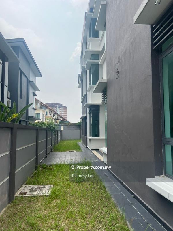 Bungalow House for Sale in Bandar Sungai Long, Selangor by Teammy Lee - iProperty.com.my