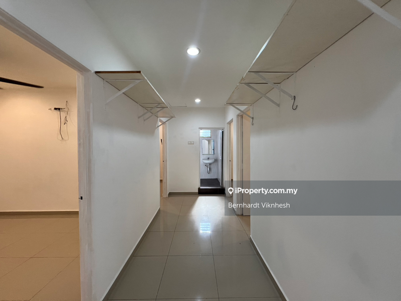 1-storey Terraced House for Sale in Seksyen 8, Petaling Jaya by Bernhardt Viknhesh - iProperty.com.my