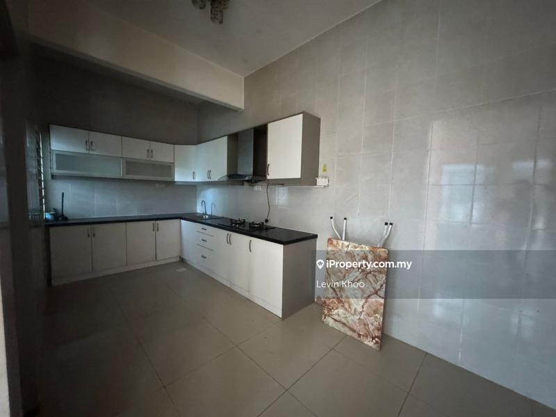 Semi-Detached House for Sale in Bandar Saujana Putra, Tanjong Duabelas by Levin Khoo - iProperty.com.my