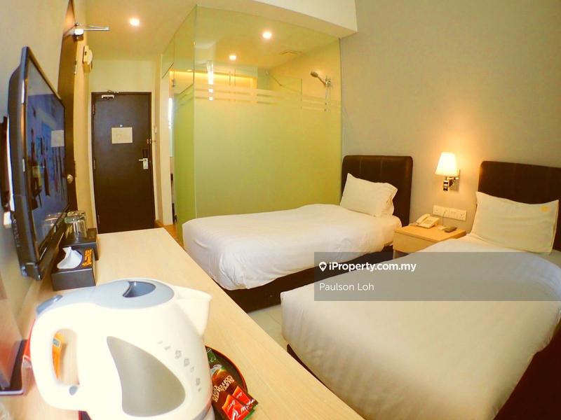 For Rent - Sungai besi 43 rooms occupancy 80%, revenue RM 1.1m, nett profit 350k, ROI 12%