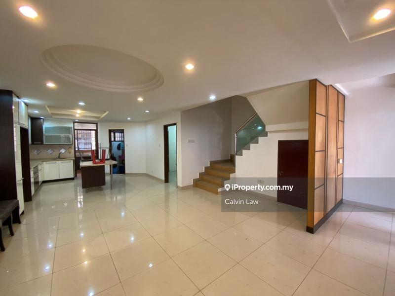 2.5-storey Terraced House for Sale in Bandar Utama 10, Bandar Utama by Calvin Law - iProperty.com.my