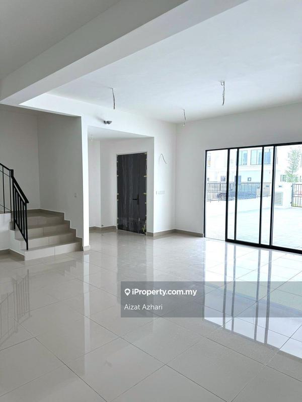 Rumah Berangkai 2 Tingkat untuk Dijual di Cyber 10, Cyberjaya oleh Aizat Azhari - iProperty.com.my